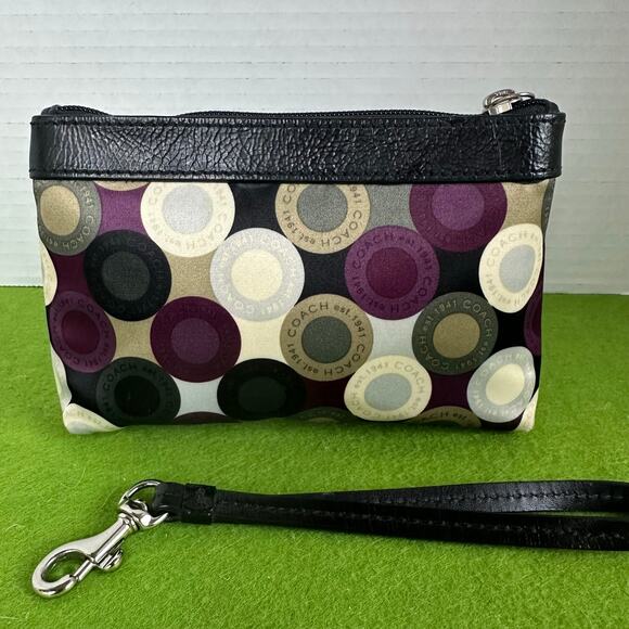 Coach wristlet leather trimmed, satin purple interior w charm - Perfect new - Picture 3 of 11